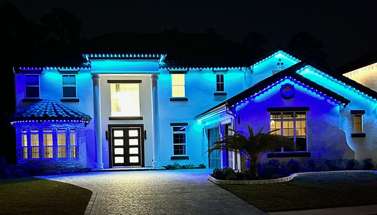 green outdoor housing lighting